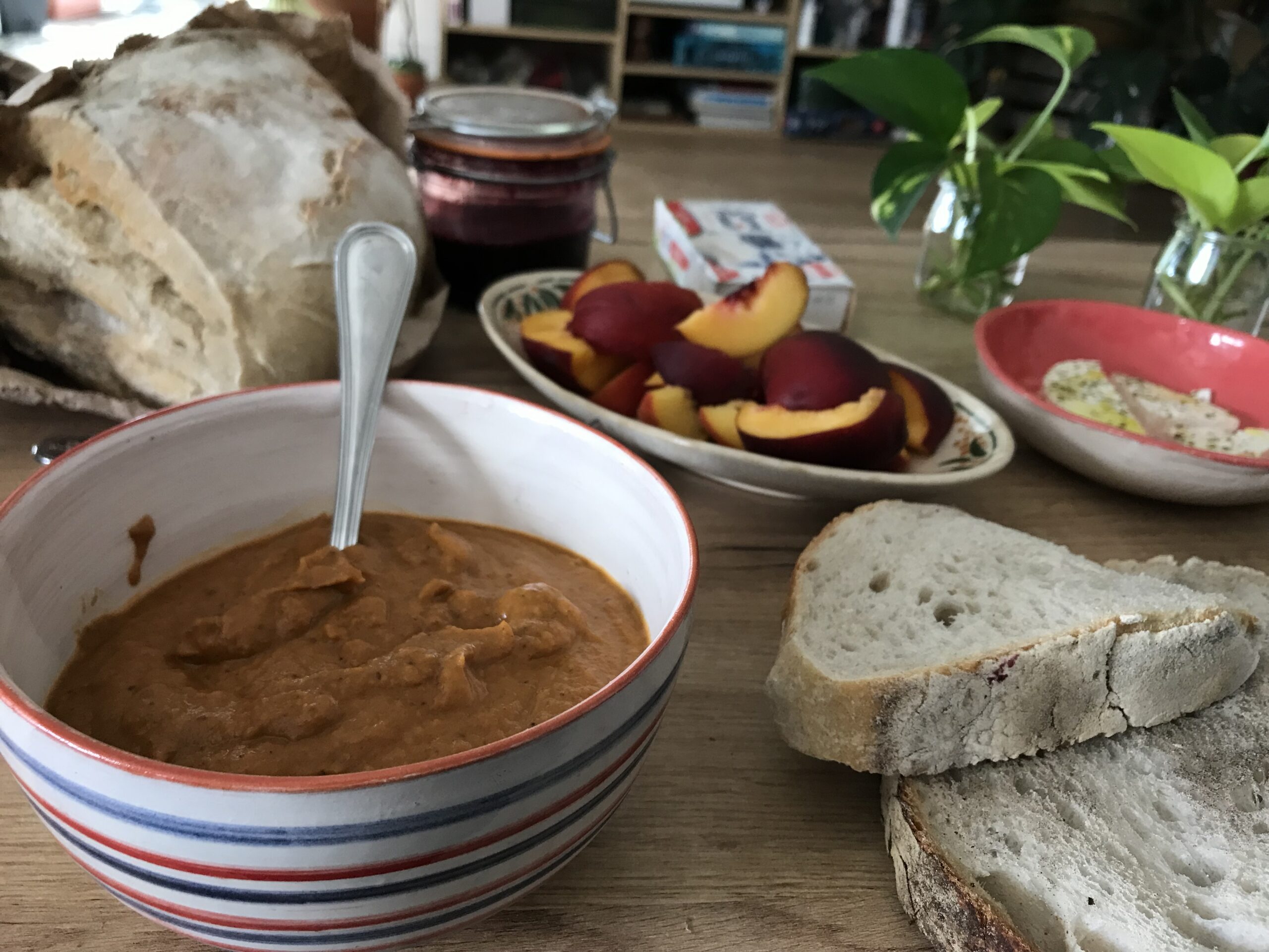 Roasted summer tomato soup