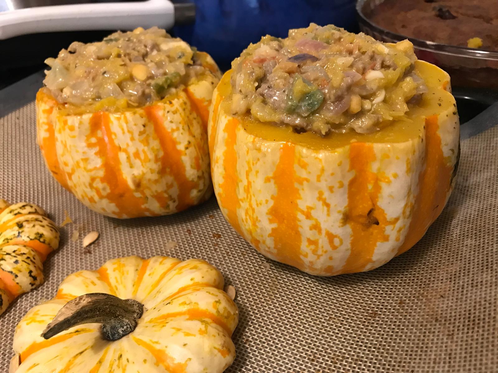 Patidou squash stuffed with minced meat